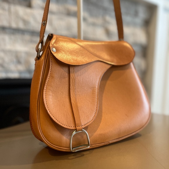 Coach Hide Handbags - VINTAGE COACH HIDE EQUESTRIAN SHOULDER BAG